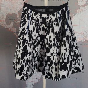 Sachin & Babi Mini Skirt Black & White.